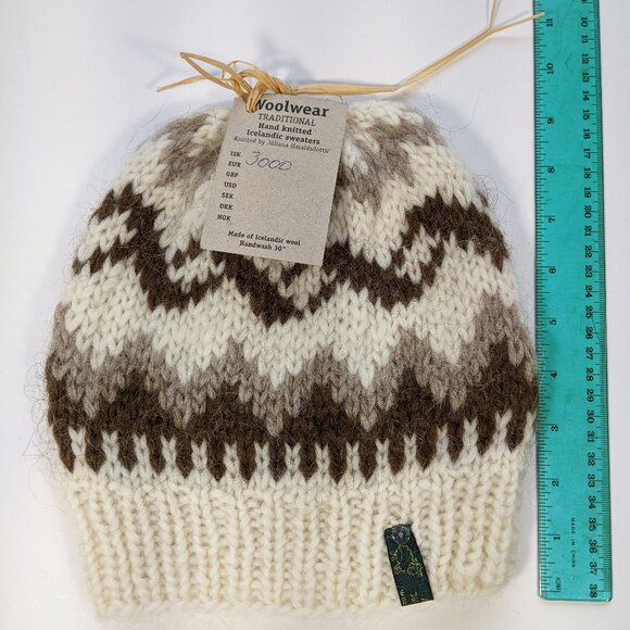 Traditional Icelandic Wool Hat Hand Knitted Júlíana Haraldsdóttir NEW WITH TAG - Picture 9 of 9